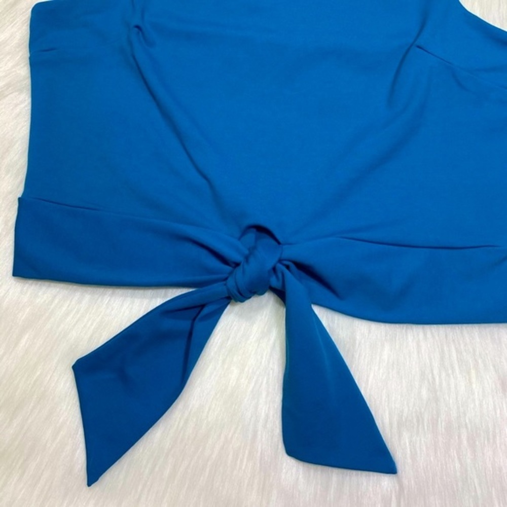 NWT Bebe Front Tie Blouse Cropped Stretch Top Sleeveless Festival Crop Tank Blue - Picture 4 of 9